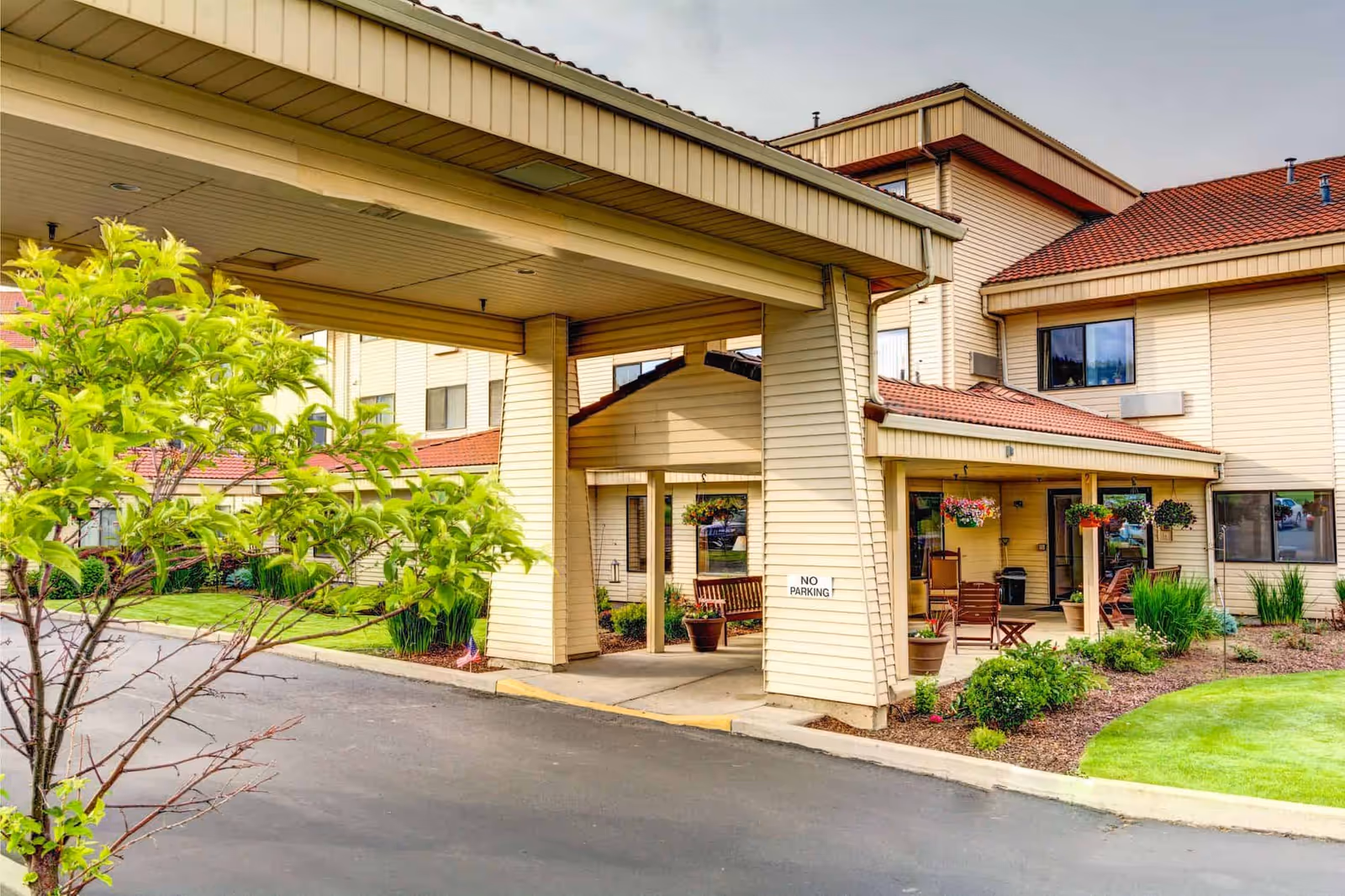 Photo 3 of Grande Ronde Retirement Residence