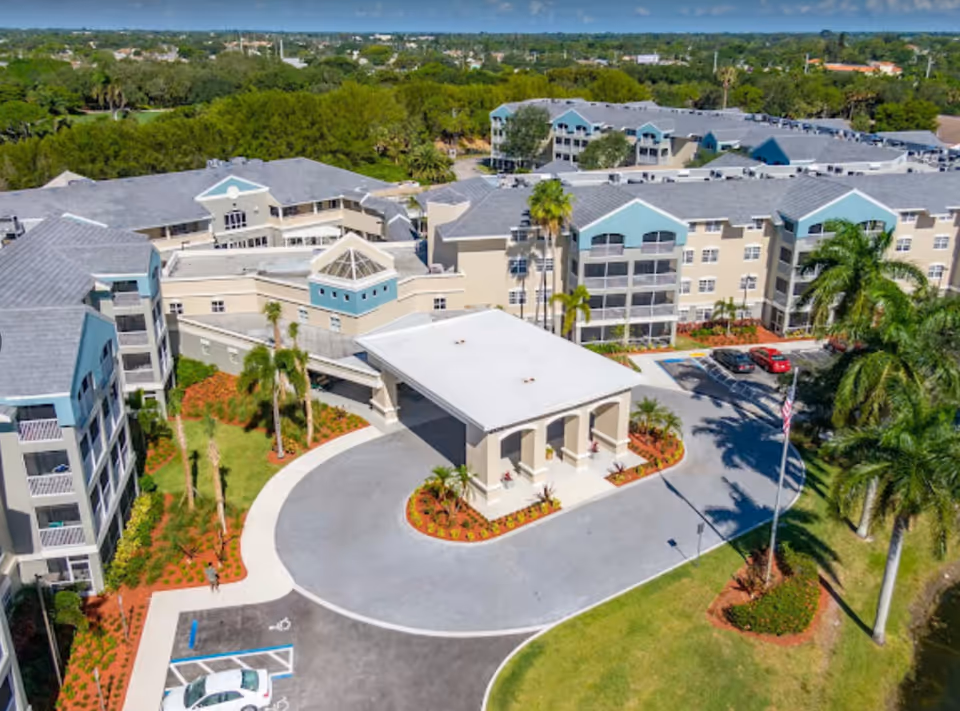 Photo 2 of Discovery Village At Boynton Beach
