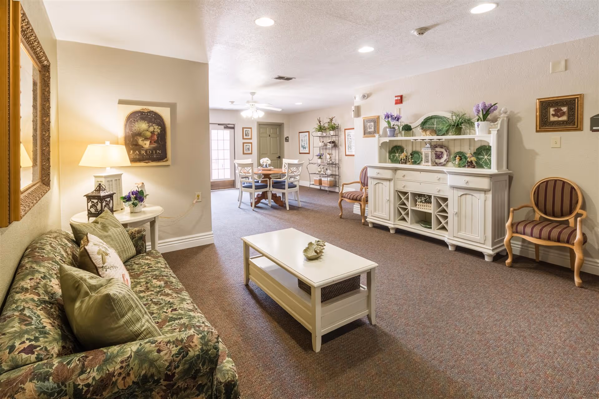 Photo 8 of Bethesda Gardens Arlington Assisted Living