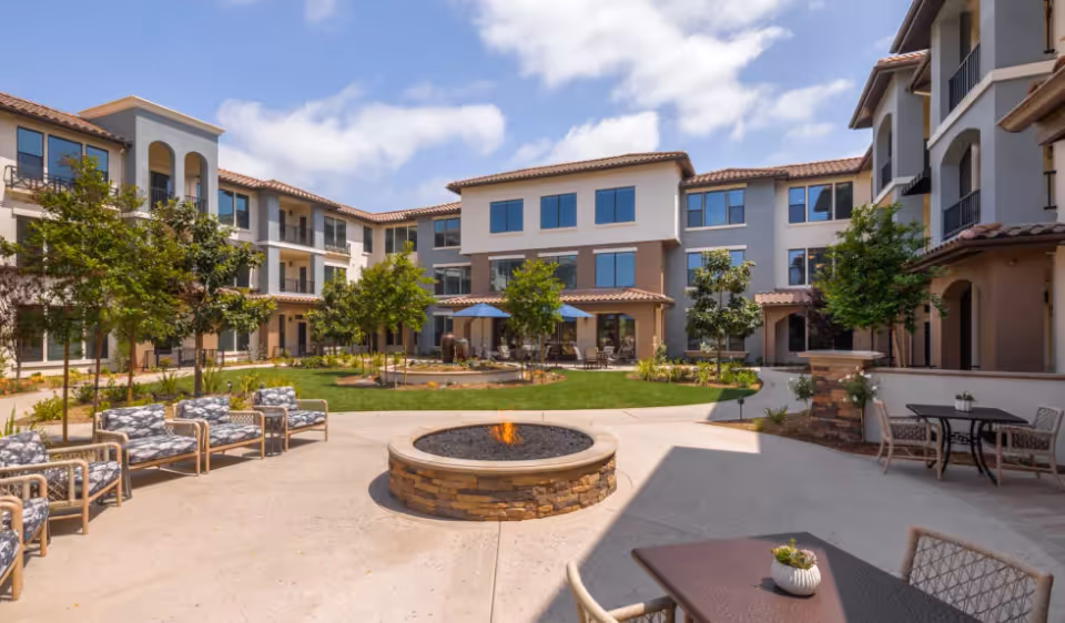 Photo 14 of Santianna Oakmont Signature Senior Living
