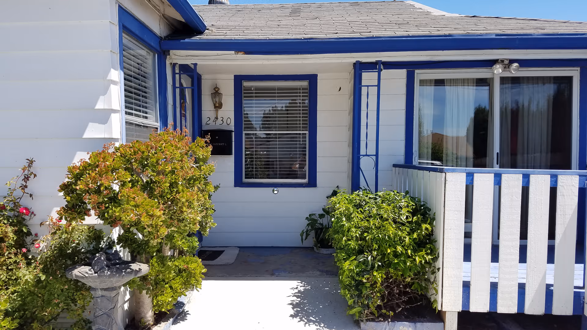 Photo of Divine's Home