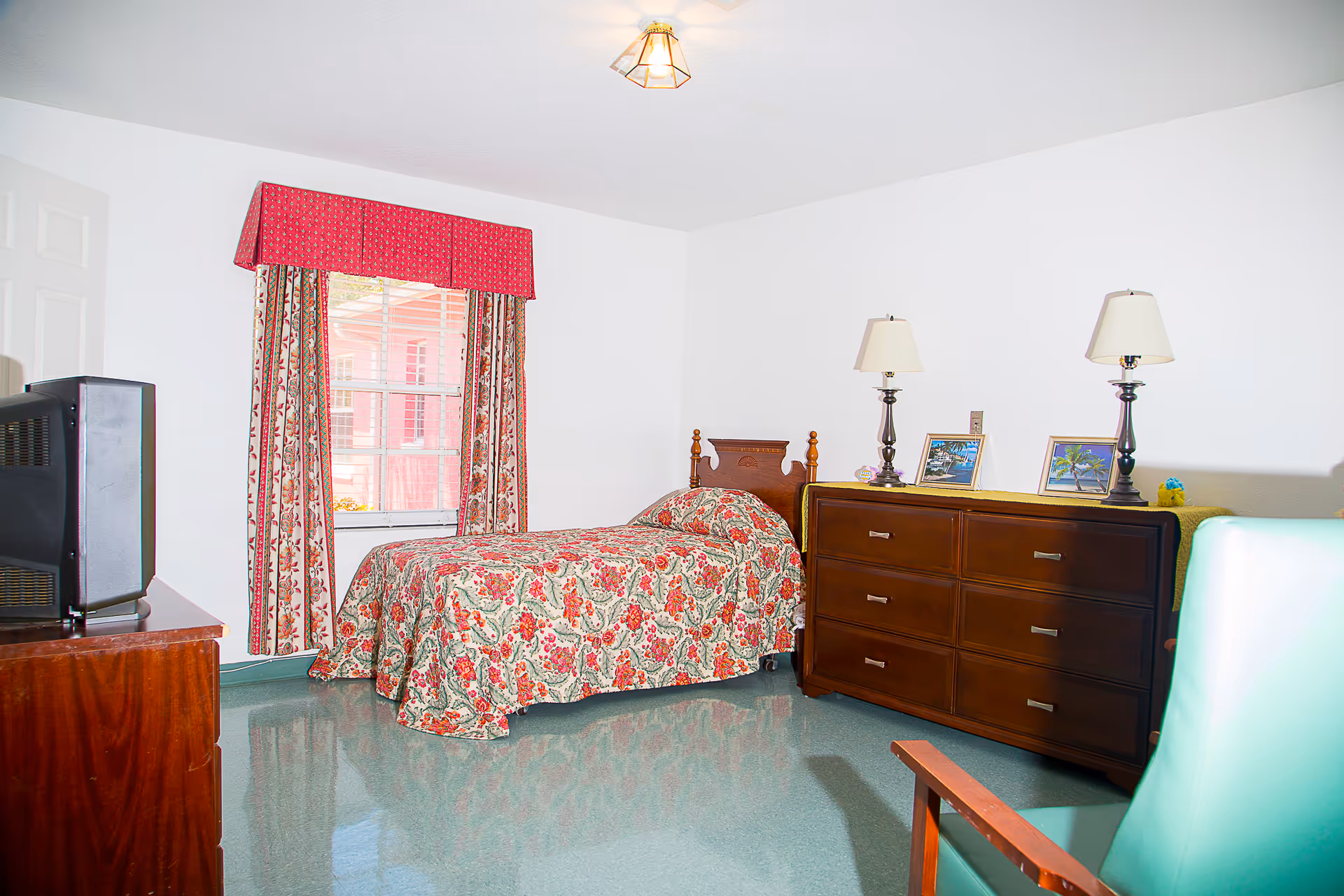 Photo 13 of Nurse’s Helping Hands Assisted Living Facility
