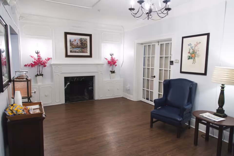 Photo 13 of Angels Senior Living at Palma Ceia