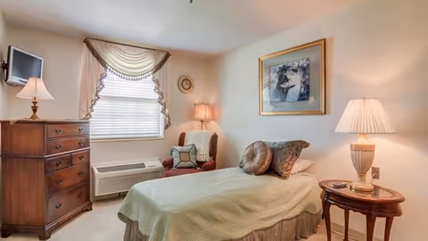 Photo 5 of Lakeside Senior Living