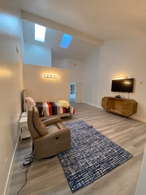 Photo 7 of Luxury Living Senior Care Huntington Beach