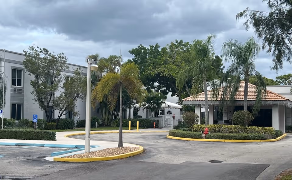Photo of Palm Beach Nursing Center