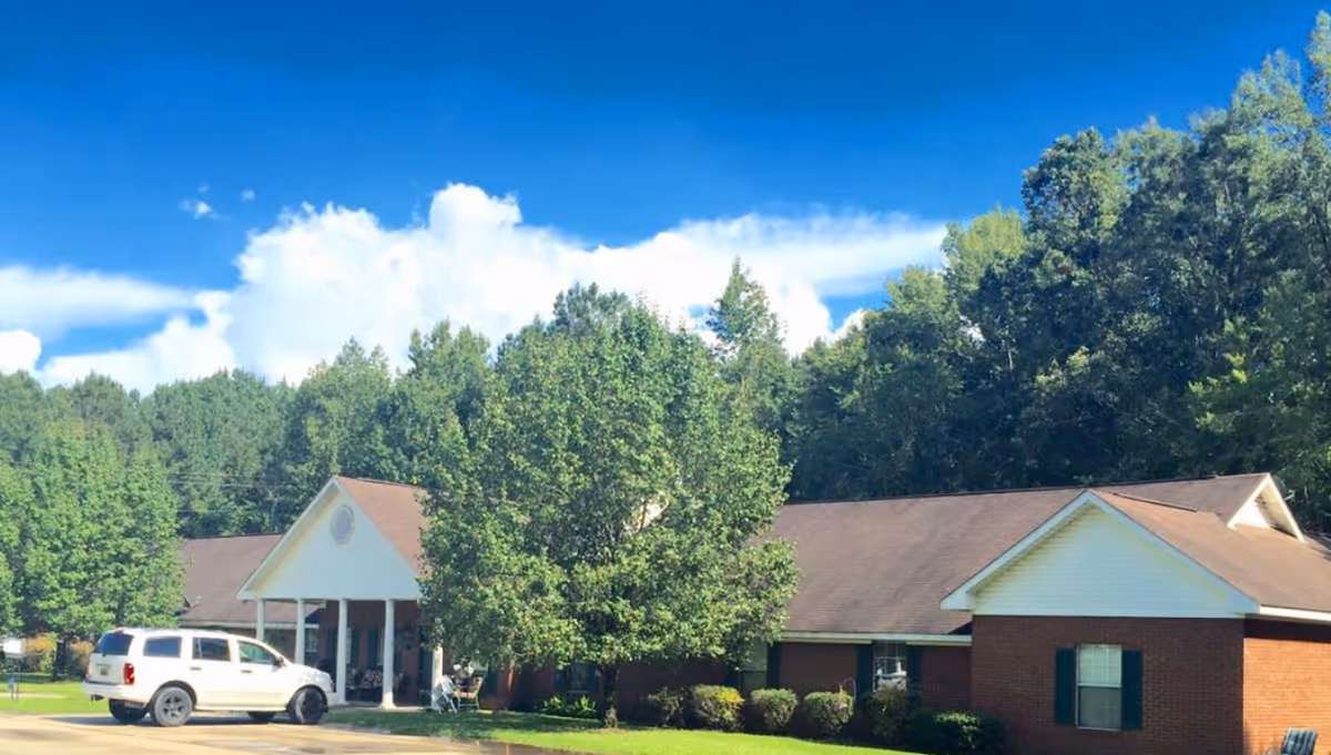 Photo 1 of Oak Circle Assisted Living