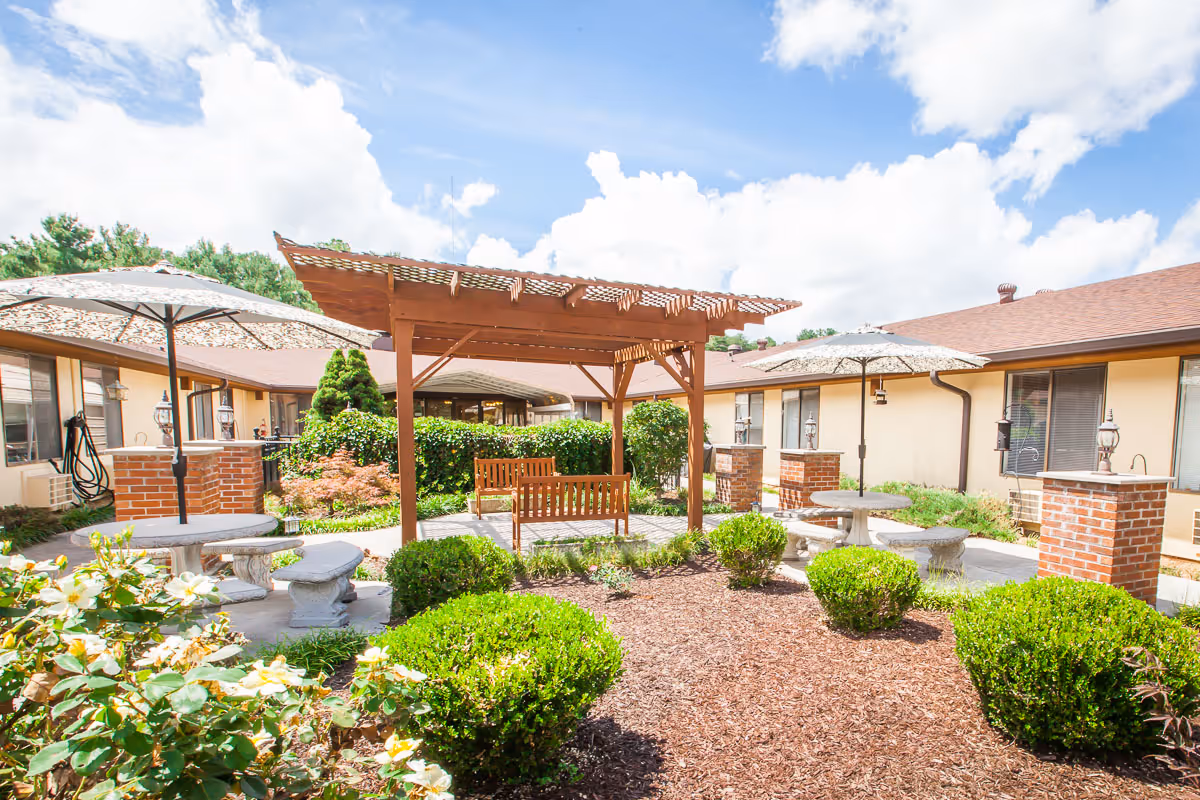 Photo 1 of Signature HealthCARE of Elizabethton Rehab & Wellness Center