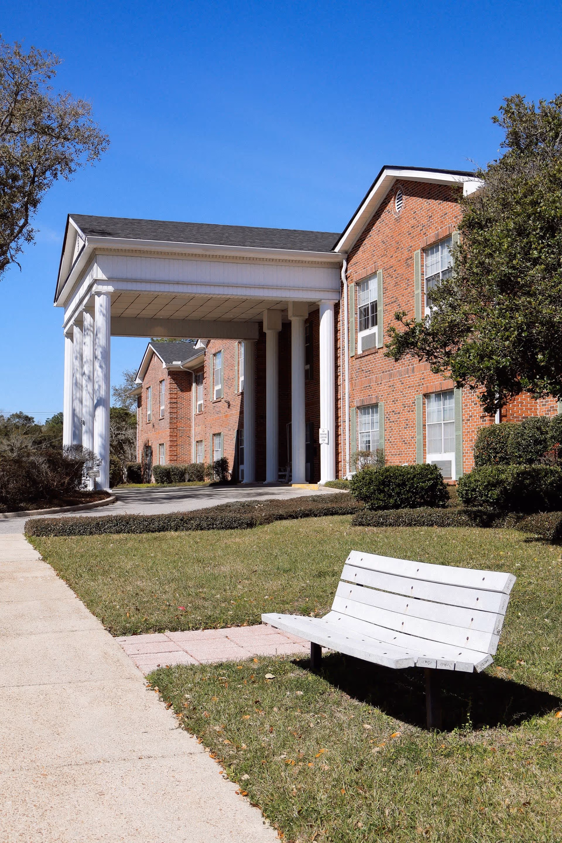 Photo 2 of Gordon Oaks Senior Living