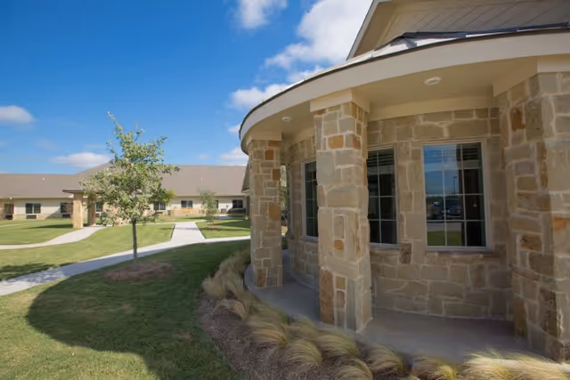 Photo 9 of Legend Oaks Healthcare and Rehabilitation - Waxahachie