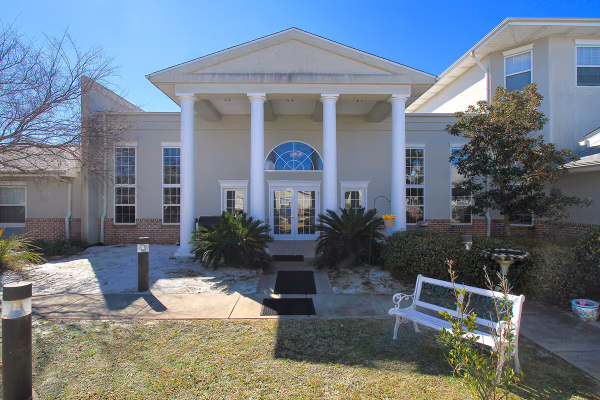 Photo 2 of Gulf Breeze Courtyard Assisted Living