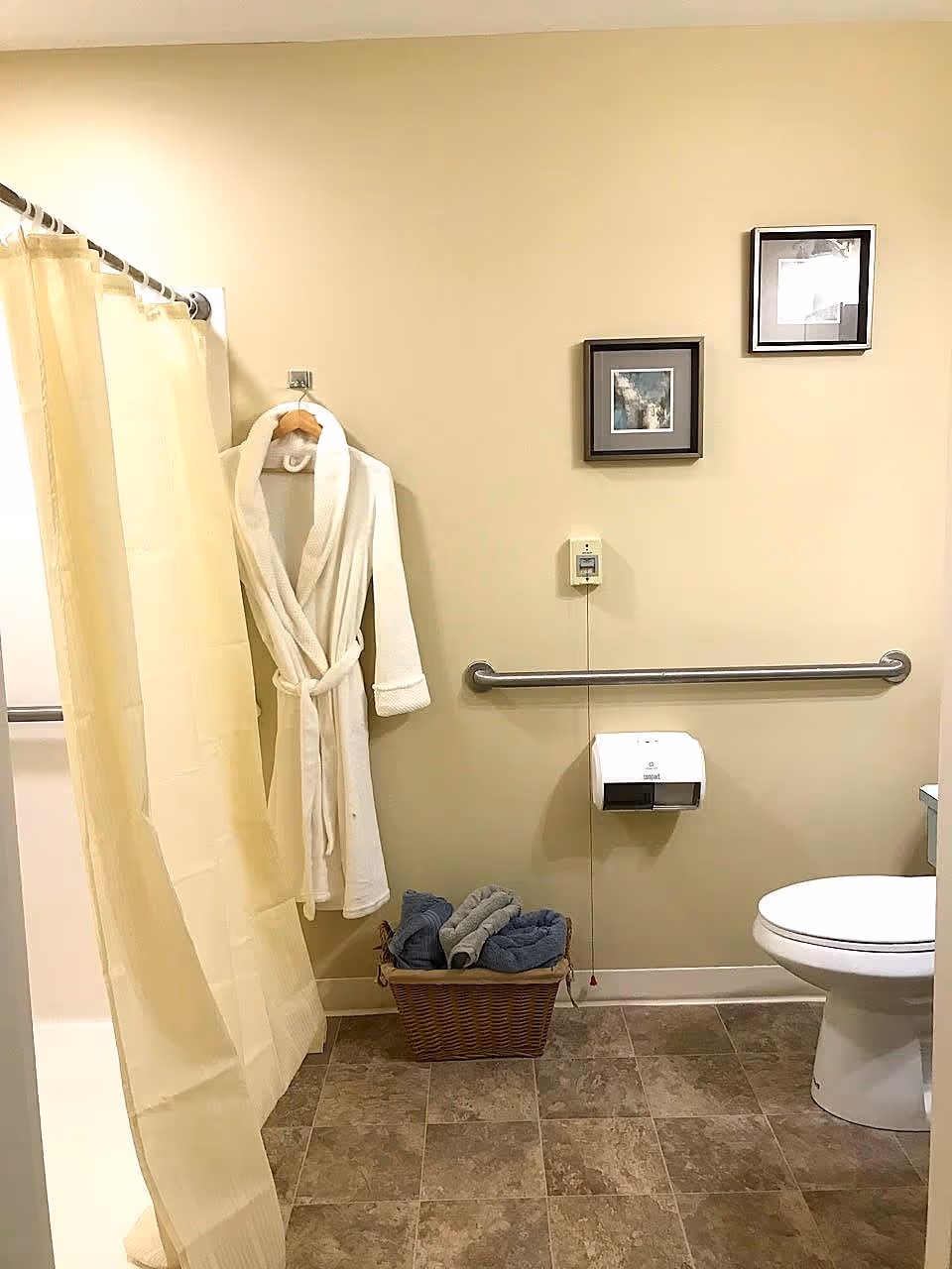 Photo 11 of Paramount Senior Living at Westerville