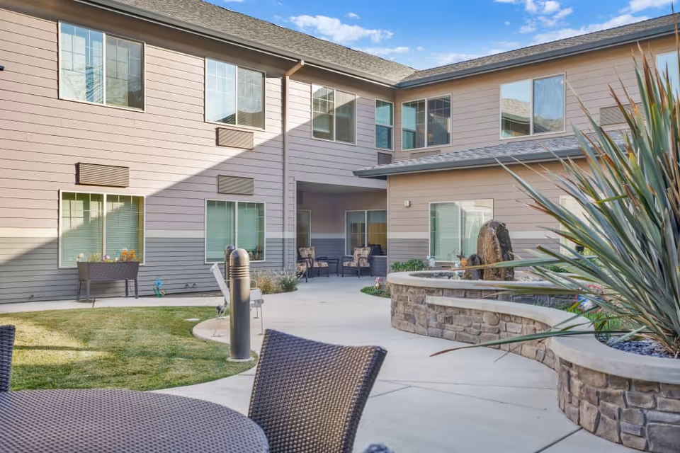 Photo 8 of Almond Heights