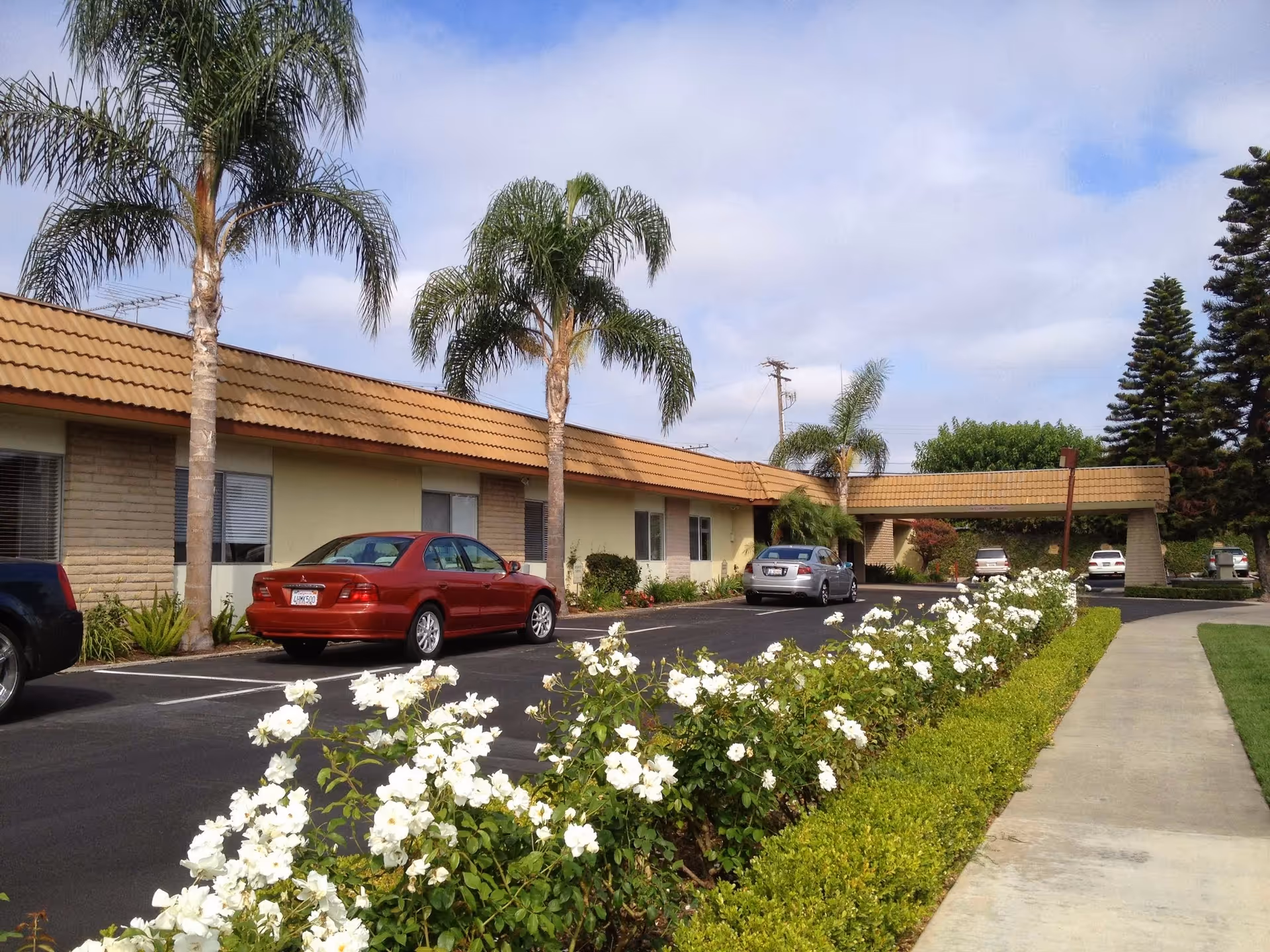 Photo of Mission Palms Healthcare Center