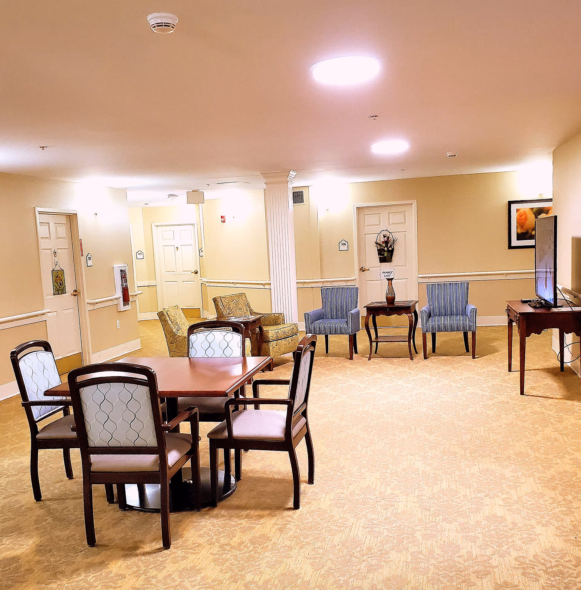 Photo 4 of Paramount Senior Living at Westerville