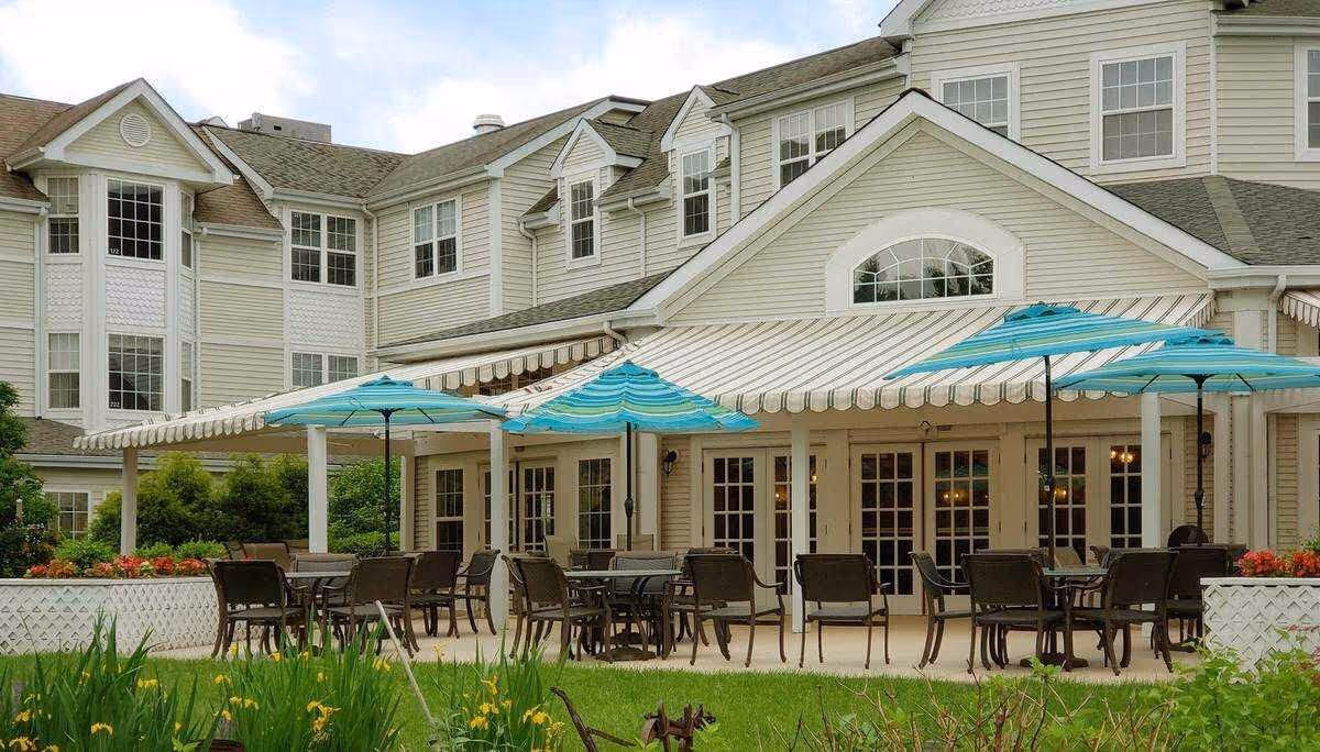 Photo 3 of Woodbridge Place Senior Living