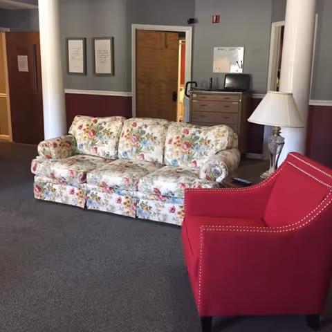 Photo 3 of Oak Circle Assisted Living