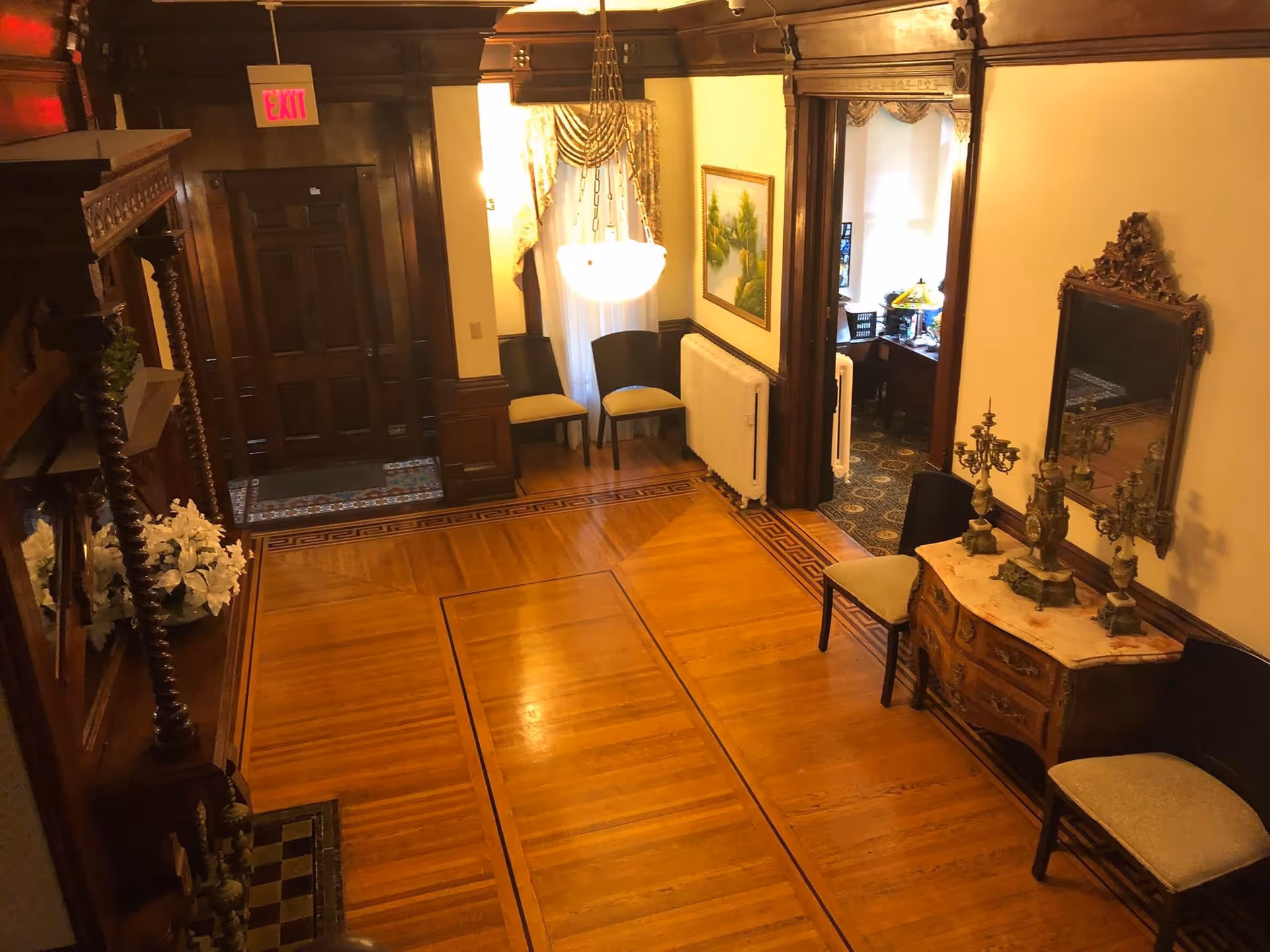 Photo 2 of Merriam Casa Bella
