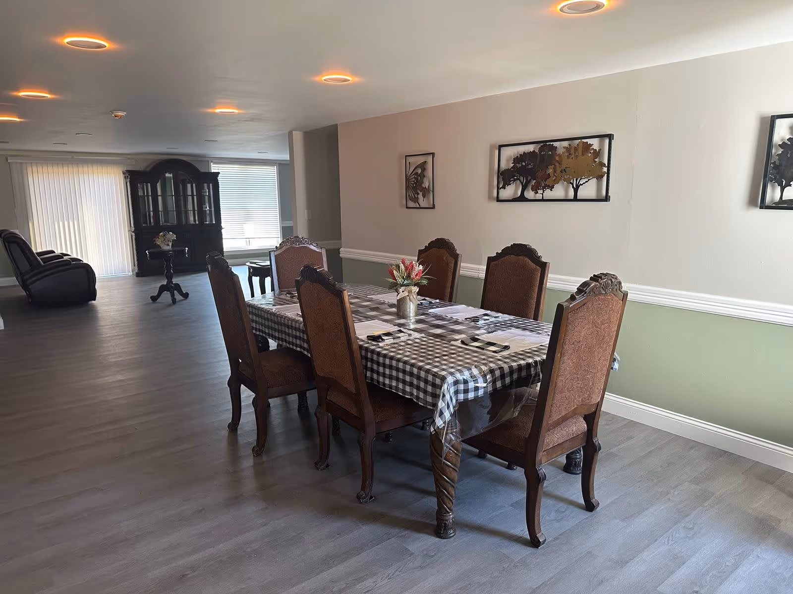 Photo 5 of Gates Adult Foster Care