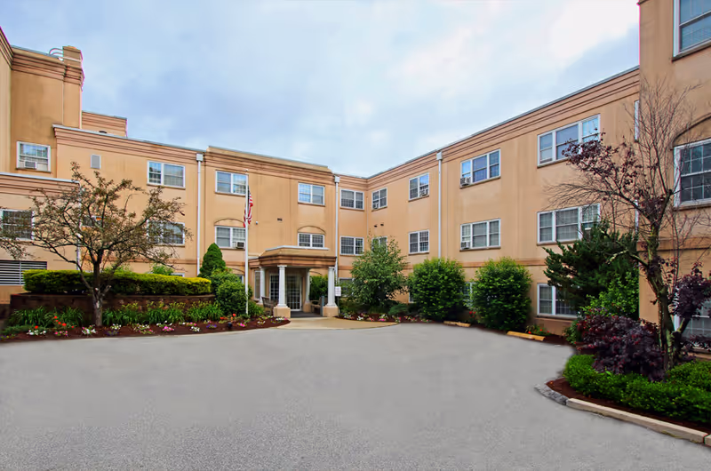 Photo of Oak Hill Health & Rehabilitation Center