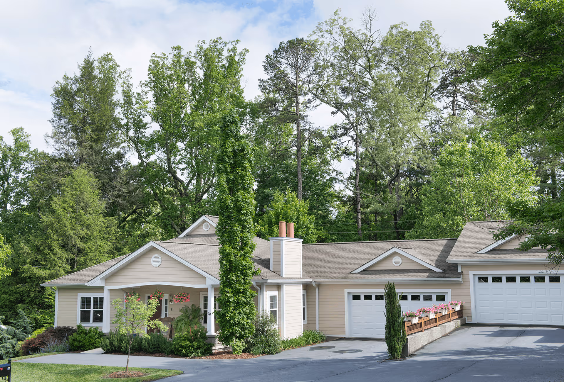 Photo of Deerfield Episcopal Retirement Community