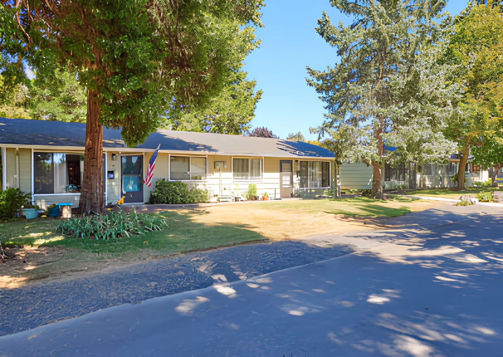 Photo of Elliott Residence