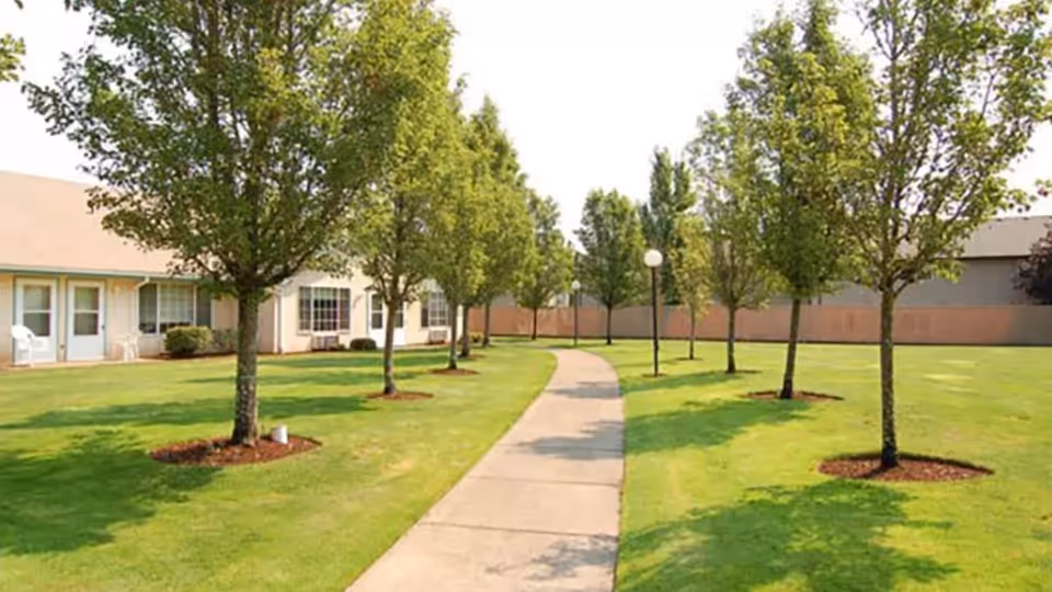 Photo 2 of Regency Park Place at Corvallis