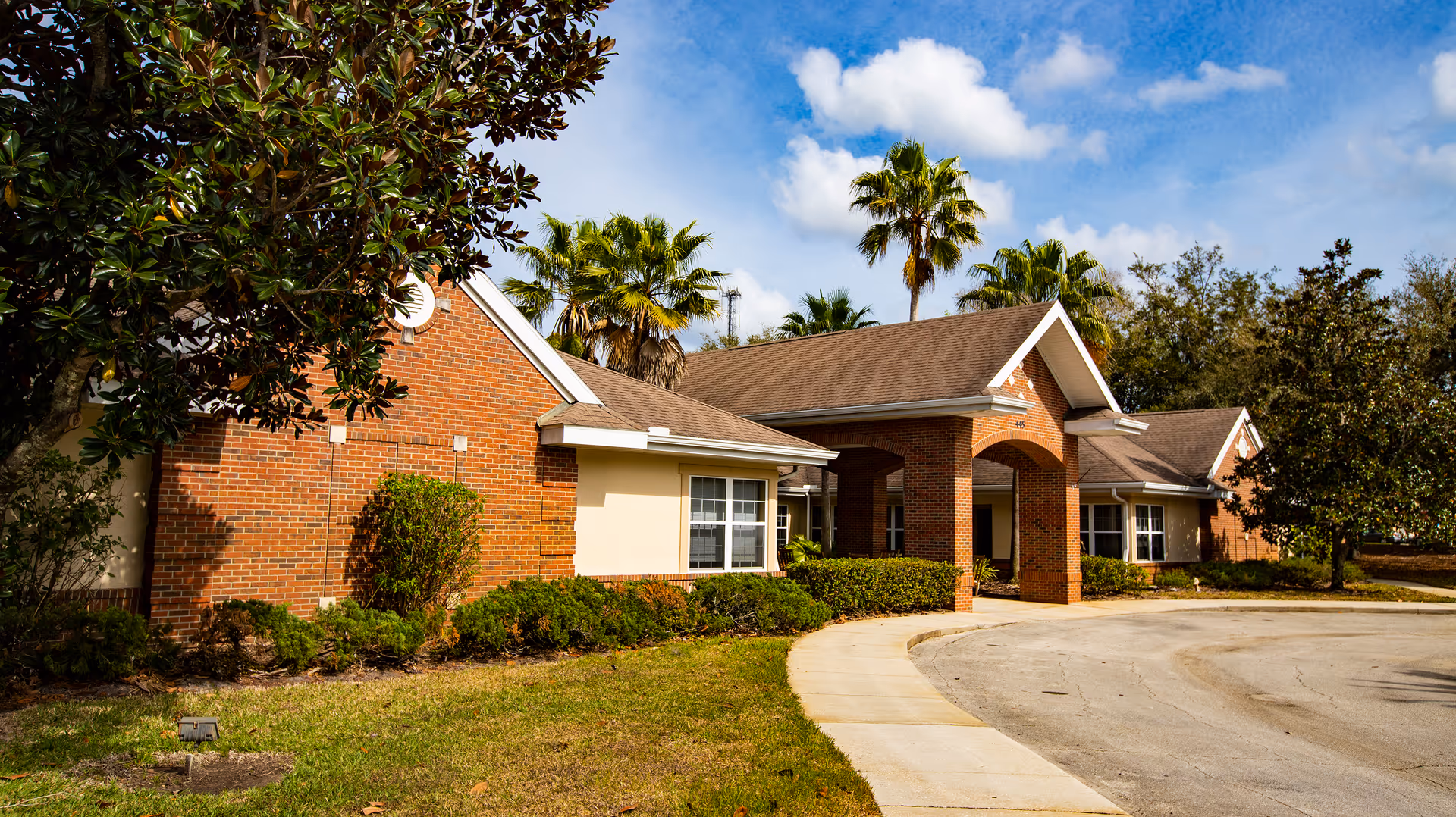 Photo of Savannah Court and Cottage Of Oviedo