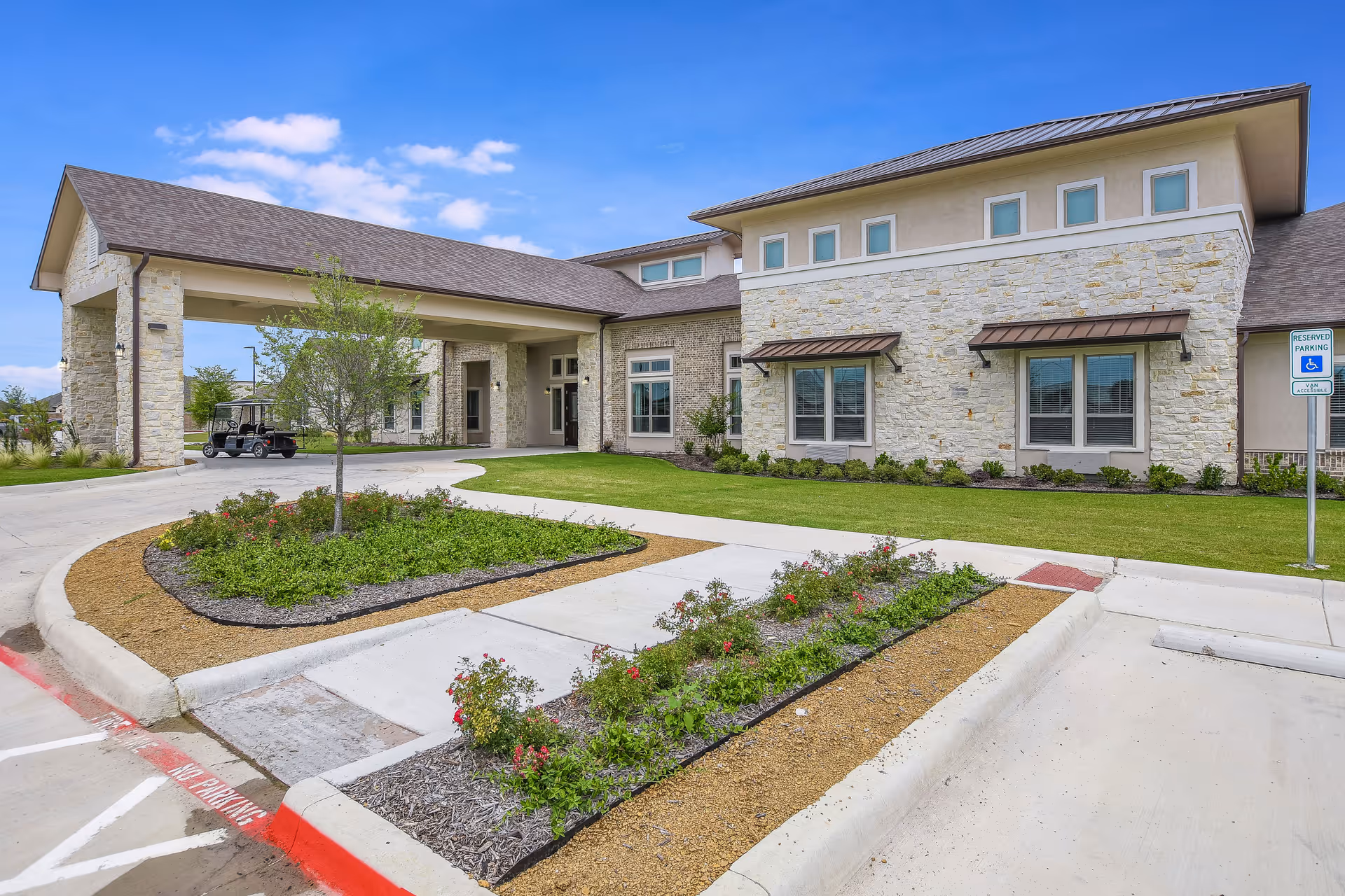 Photo 2 of Arabella of Red Oak Senior Living