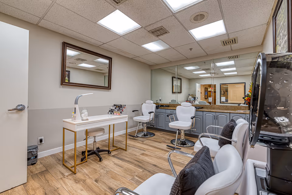 Photo 18 of Santa Clarita Hills Senior Living