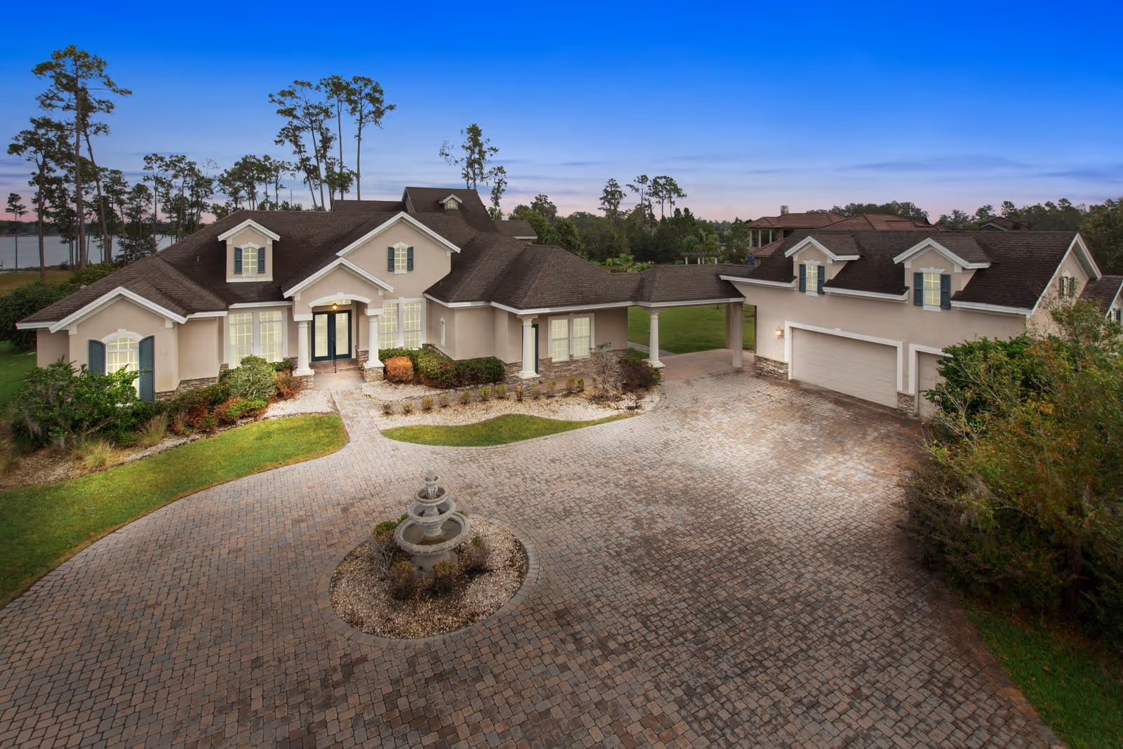 Photo of Lake Hendon Estate Assisted Living