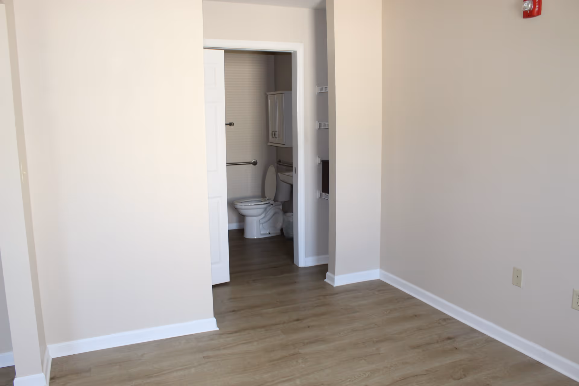 Photo 19 of Knollwood Retirement Community