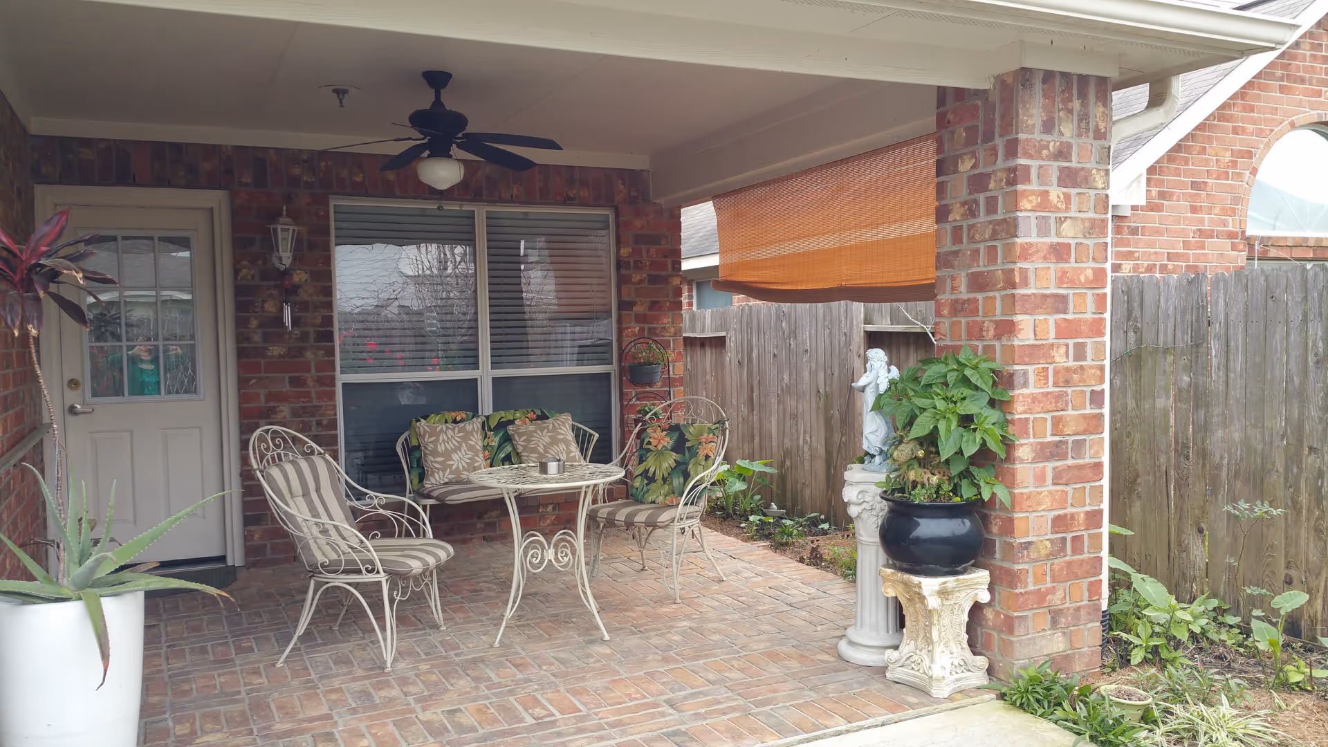 Photo 11 of Avista Home