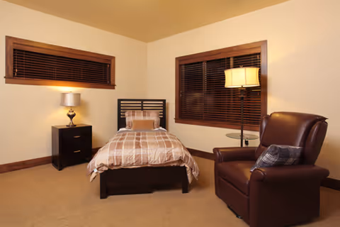 Photo 4 of The Lodge at Riverside Harbor