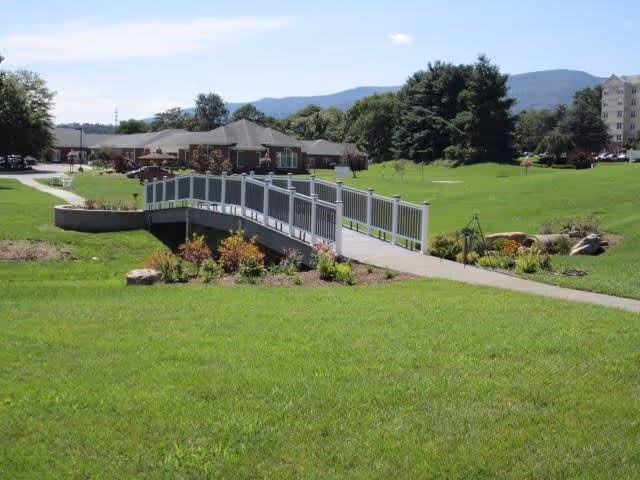 Photo 6 of Richfield Living