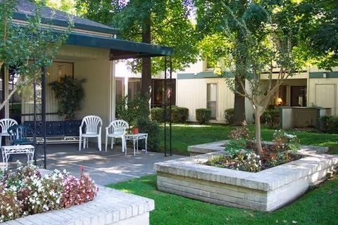 Photo 3 of Greenhaven Place