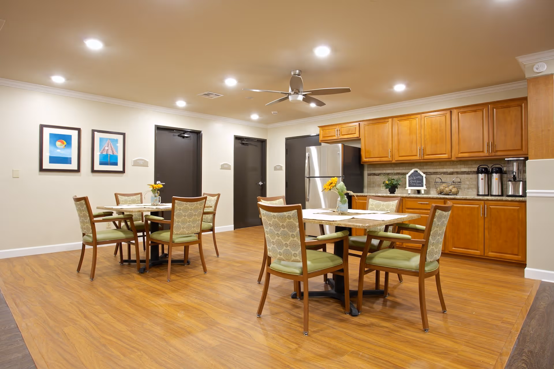 Photo 4 of Vista Del Lago Memory Care