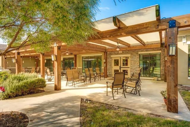 Photo 6 of The Auberge at Benbrook Lake