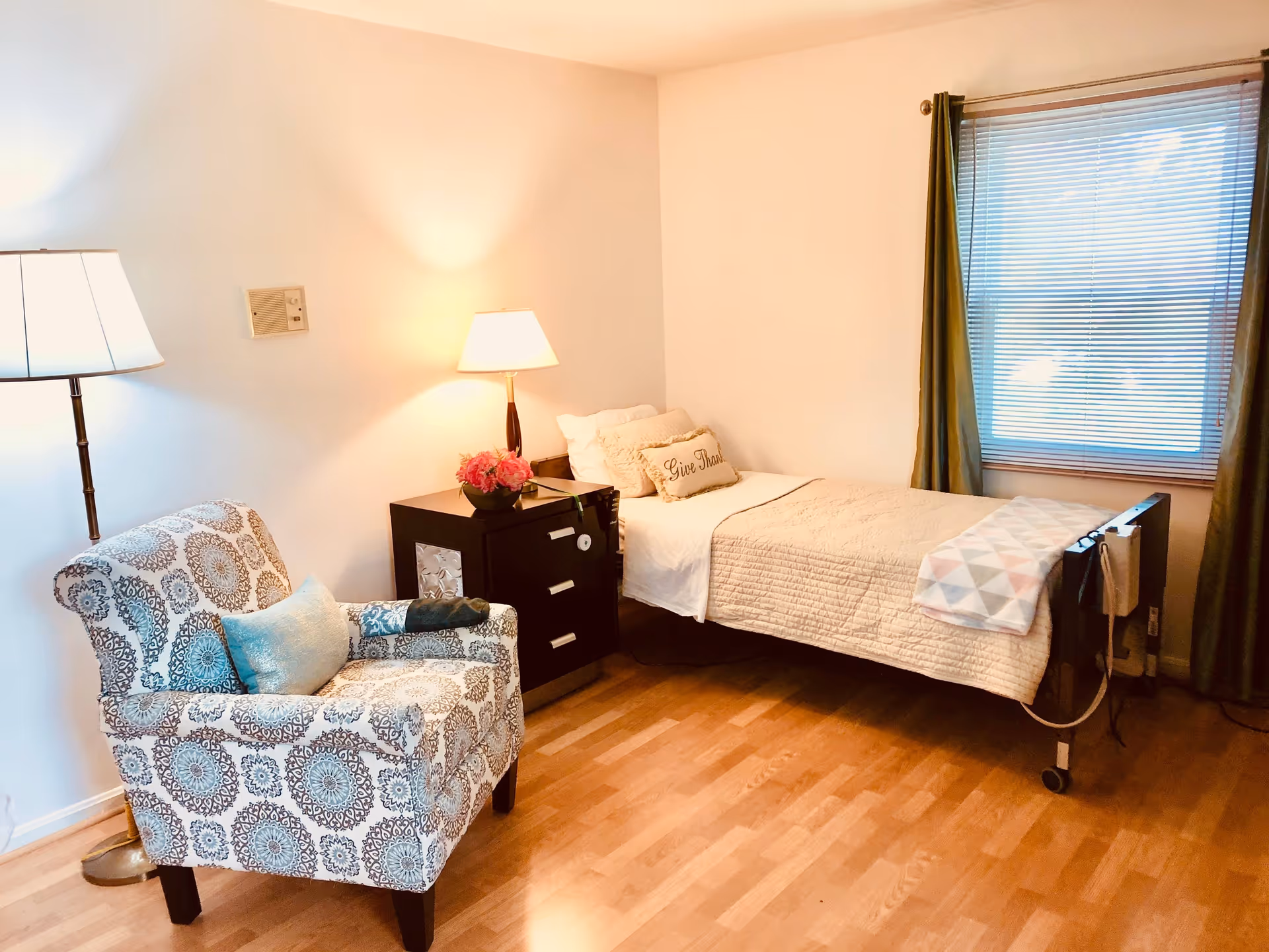 Photo 2 of CareVilla Assisted Living - Bethpage