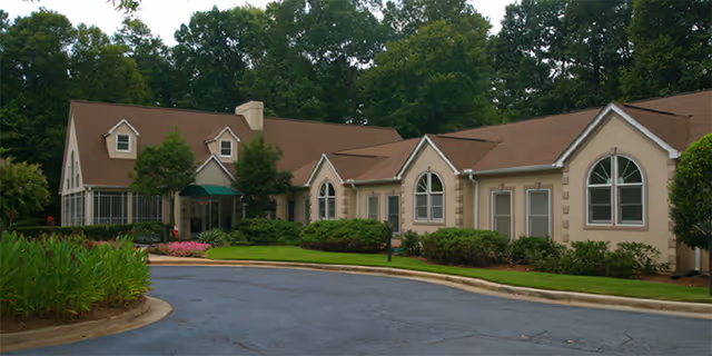 Photo of OAK LEAF MANOR