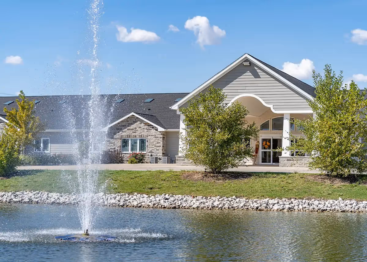 Photo 2 of Villas of Holly Brook Assisted Living & Memory Care: Bellevue, IL