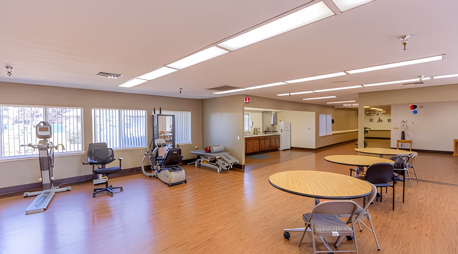 Photo 15 of Royale Gardens Health & Rehabilitation Center