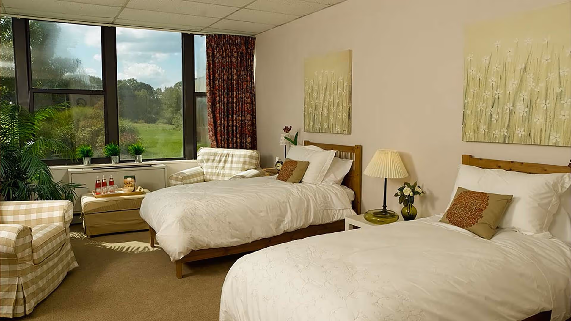 Photo 12 of Atria Huntington