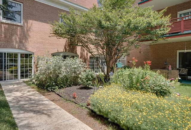 Photo 9 of Millcroft Living