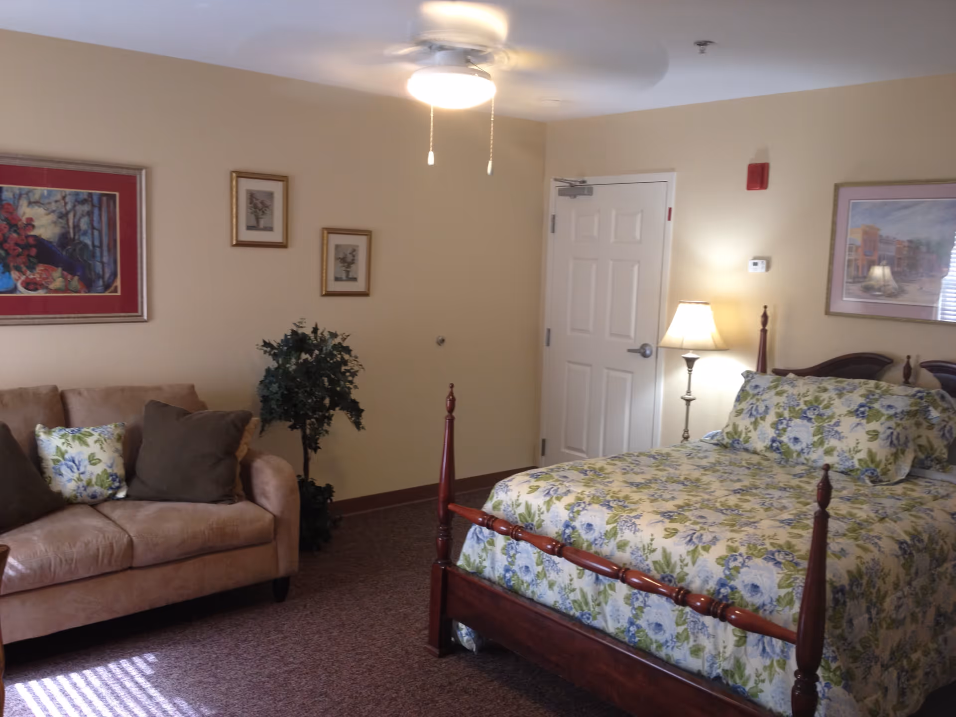 Photo 9 of Hampton Manor Deerwood