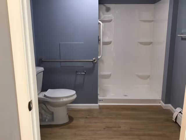 Photo 11 of Cambridge Pointe
