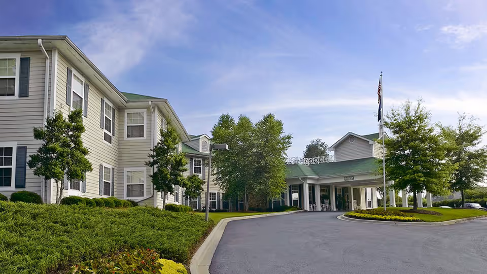 Photo of Forest Lake Manor