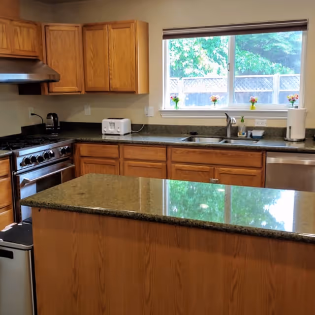 Photo of Twin Lakes Manor