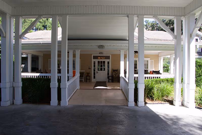 Photo 2 of Magnolia Manor