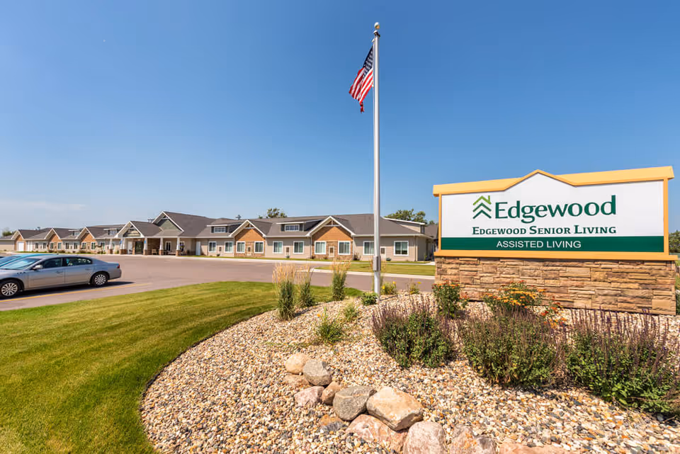 Photo of Edgewood Mitchell